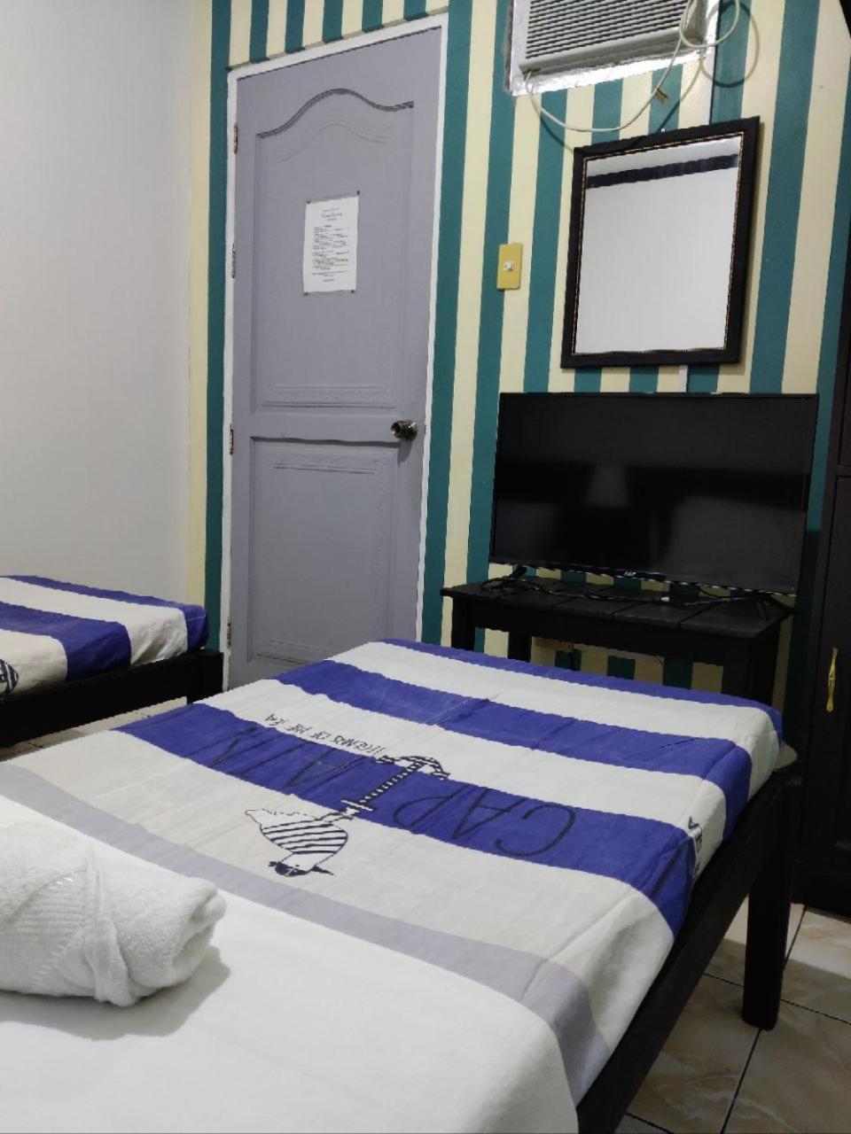 Center Parkway Pension House Kalibo Extérieur photo